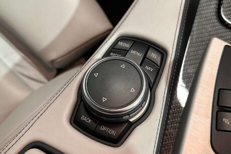 BMW M6 4.4 V8 Saloon 4dr Petrol DCT Euro 6 (s/s) (560 ps) 43