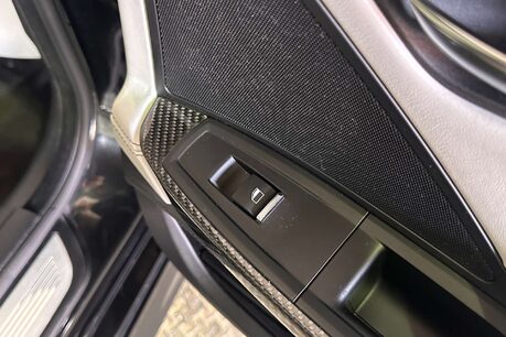 BMW M6 4.4 V8 Saloon 4dr Petrol DCT Euro 6 (s/s) (560 ps) 46