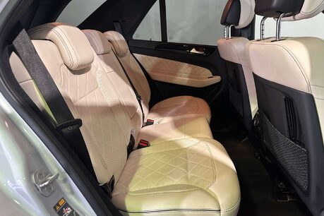 Mercedes-Benz GLE 3.0 GLE350d V6 designo Line SUV 5dr Diesel G-Tronic 4MATIC Euro 6 (s/s) (25 46