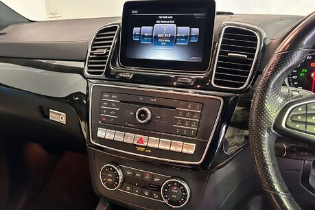 Mercedes-Benz GLE 3.0 GLE350d V6 designo Line SUV 5dr Diesel G-Tronic 4MATIC Euro 6 (s/s) (25 25