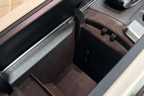 Mercedes-Benz GLE 3.0 GLE350d V6 designo Line SUV 5dr Diesel G-Tronic 4MATIC Euro 6 (s/s) (25 40