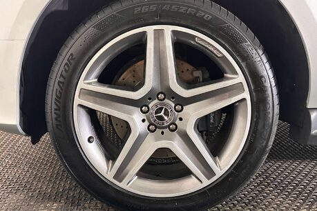 Mercedes-Benz GLE 3.0 GLE350d V6 designo Line SUV 5dr Diesel G-Tronic 4MATIC Euro 6 (s/s) (25 61