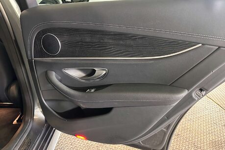 Mercedes-Benz E Class 2.0 E220d AMG Line Edition Saloon 4dr Diesel G-Tronic+ Euro 6 (s/s) (194 ps 45