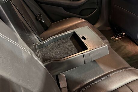 Mercedes-Benz E Class 2.0 E220d AMG Line Edition Saloon 4dr Diesel G-Tronic+ Euro 6 (s/s) (194 ps 48