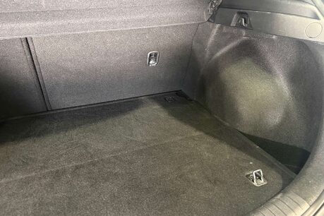 Kia Ceed 1.5 T-GDi 3 Hatchback 5dr Petrol Manual Euro 6 (s/s) (158 bhp) 46