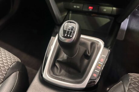 Kia Ceed 1.5 T-GDi 3 Hatchback 5dr Petrol Manual Euro 6 (s/s) (158 bhp) 34