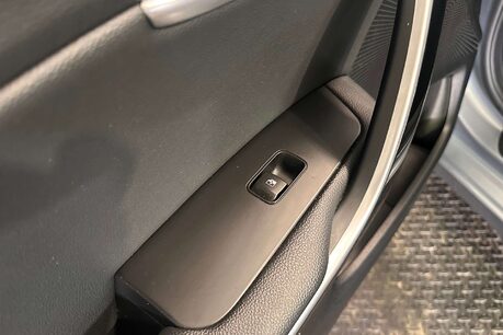 Kia Ceed 1.5 T-GDi 3 Hatchback 5dr Petrol Manual Euro 6 (s/s) (158 bhp) 52