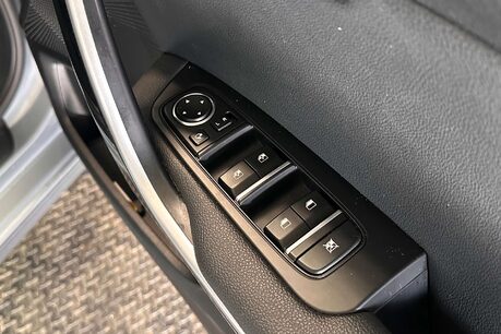 Kia Ceed 1.5 T-GDi 3 Hatchback 5dr Petrol Manual Euro 6 (s/s) (158 bhp) 11