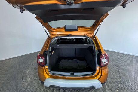 Dacia Duster 1.3 TCe Prestige SUV 5dr Petrol Manual Euro 6 (s/s) (130 ps) 39