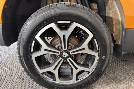 Dacia Duster 1.3 TCe Prestige SUV 5dr Petrol Manual Euro 6 (s/s) (130 ps) 56