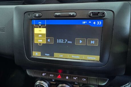 Dacia Duster 1.3 TCe Prestige SUV 5dr Petrol Manual Euro 6 (s/s) (130 ps) 28