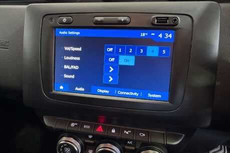 Dacia Duster 1.3 TCe Prestige SUV 5dr Petrol Manual Euro 6 (s/s) (130 ps) 32