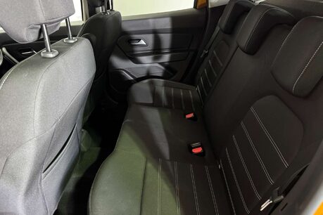 Dacia Duster 1.3 TCe Prestige SUV 5dr Petrol Manual Euro 6 (s/s) (130 ps) 45