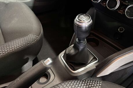 Dacia Duster 1.3 TCe Prestige SUV 5dr Petrol Manual Euro 6 (s/s) (130 ps) 14