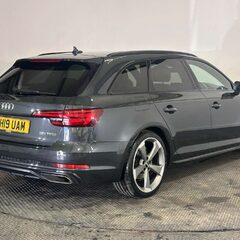 Audi A4 2.0 TFSI 35 Black Edition Estate 5dr Petrol S Tronic Euro 6 (s/s) (150 ps) 7