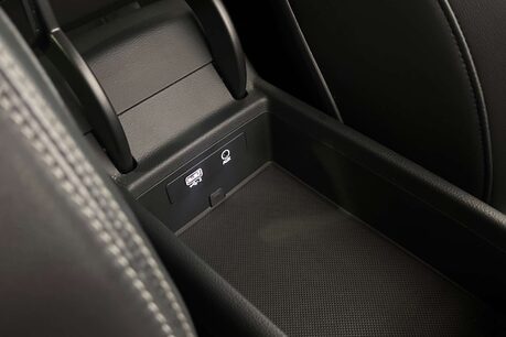 Audi A4 2.0 TFSI 35 Black Edition Estate 5dr Petrol S Tronic Euro 6 (s/s) (150 ps) 47