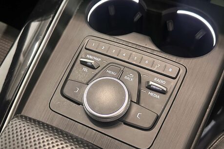 Audi A4 2.0 TFSI 35 Black Edition Estate 5dr Petrol S Tronic Euro 6 (s/s) (150 ps) 44