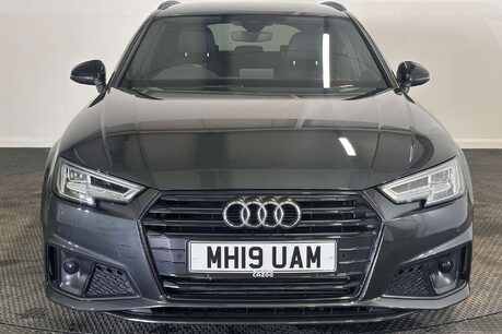 Audi A4 2.0 TFSI 35 Black Edition Estate 5dr Petrol S Tronic Euro 6 (s/s) (150 ps) 2