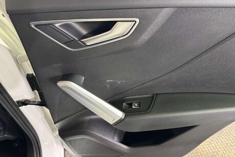 Audi Q2 1.4 TFSI CoD Sport SUV 5dr Petrol Manual Euro 6 (s/s) (150 ps) 44