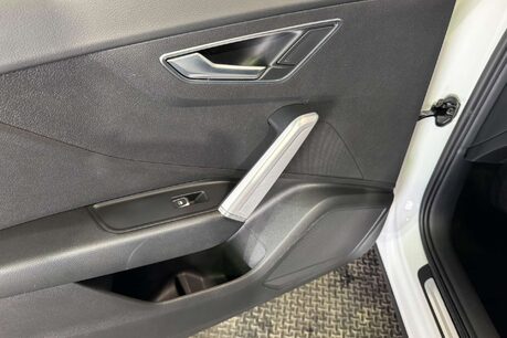 Audi Q2 1.4 TFSI CoD Sport SUV 5dr Petrol Manual Euro 6 (s/s) (150 ps) 56