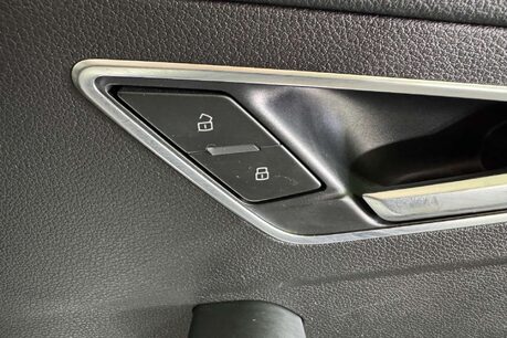 Audi Q2 1.4 TFSI CoD Sport SUV 5dr Petrol Manual Euro 6 (s/s) (150 ps) 13