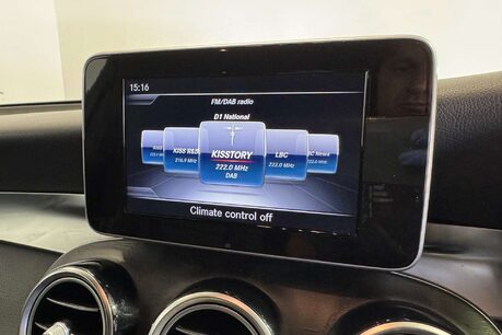 Mercedes-Benz GLC 2.1 GLC220d AMG Line SUV 5dr Diesel G-Tronic+ 4MATIC Euro 6 (s/s) (170 ps) 33