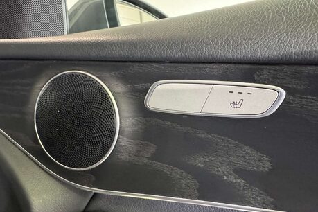 Mercedes-Benz GLC 2.1 GLC220d AMG Line SUV 5dr Diesel G-Tronic+ 4MATIC Euro 6 (s/s) (170 ps) 16