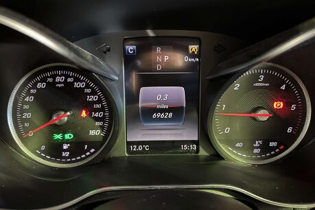 Mercedes-Benz GLC 2.1 GLC220d AMG Line SUV 5dr Diesel G-Tronic+ 4MATIC Euro 6 (s/s) (170 ps) 27