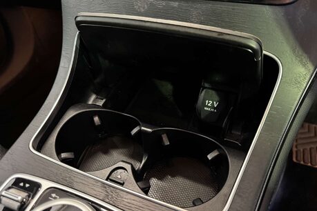 Mercedes-Benz GLC 2.1 GLC220d AMG Line SUV 5dr Diesel G-Tronic+ 4MATIC Euro 6 (s/s) (170 ps) 24