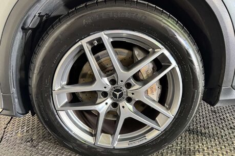 Mercedes-Benz GLC 2.1 GLC220d AMG Line SUV 5dr Diesel G-Tronic+ 4MATIC Euro 6 (s/s) (170 ps) 62