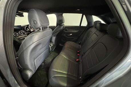 Mercedes-Benz GLC 2.1 GLC220d AMG Line SUV 5dr Diesel G-Tronic+ 4MATIC Euro 6 (s/s) (170 ps) 51