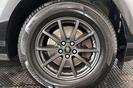 Land Rover Range Rover Evoque 2.0 D150 SUV 5dr Diesel Manual FWD Euro 6 (s/s) (150 ps) 60