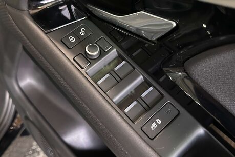 Land Rover Range Rover Evoque 2.0 D150 SUV 5dr Diesel Manual FWD Euro 6 (s/s) (150 ps) 11