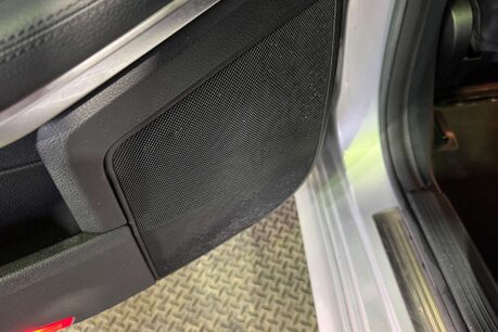 Mercedes-Benz E Class 2.1 E250 CDI AMG Night Edition Saloon 4dr Diesel G-Tronic+ Euro 5 (s/s) (20 53