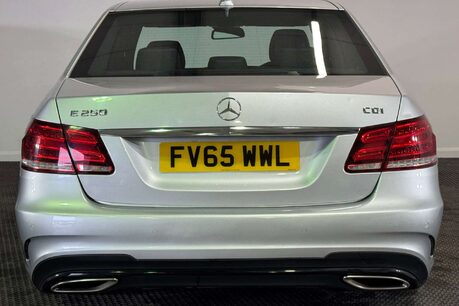 Mercedes-Benz E Class 2.1 E250 CDI AMG Night Edition Saloon 4dr Diesel G-Tronic+ Euro 5 (s/s) (20 6