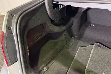 Mercedes-Benz E Class 2.1 E250 CDI AMG Night Edition Saloon 4dr Diesel G-Tronic+ Euro 5 (s/s) (20 48