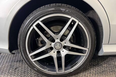 Mercedes-Benz E Class 2.1 E250 CDI AMG Night Edition Saloon 4dr Diesel G-Tronic+ Euro 5 (s/s) (20 64