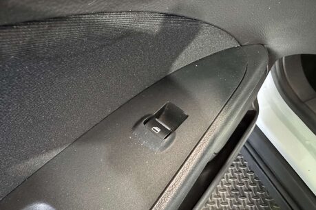 Ford Mondeo 2.0 TDCi ECOnetic Style Estate 5dr Diesel Manual Euro 6 (s/s) (150 ps) 55