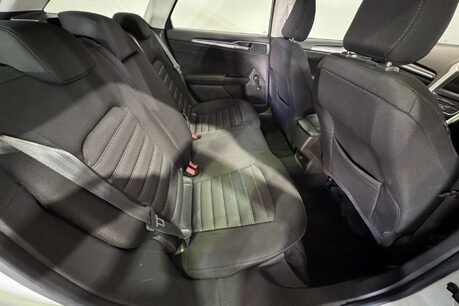 Ford Mondeo 2.0 TDCi ECOnetic Style Estate 5dr Diesel Manual Euro 6 (s/s) (150 ps) 42