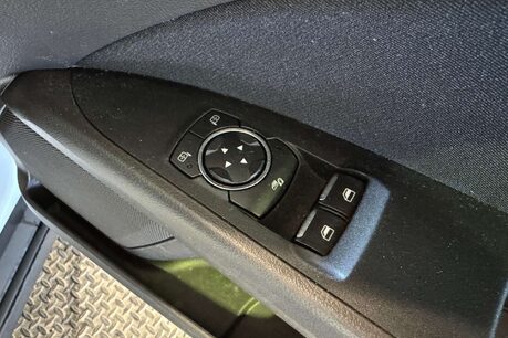 Ford Mondeo 2.0 TDCi ECOnetic Style Estate 5dr Diesel Manual Euro 6 (s/s) (150 ps) 16