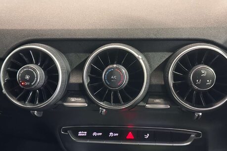 Audi TT 1.8 TFSI S line Coupe 3dr Petrol Manual Euro 6 (s/s) (180 ps) 32