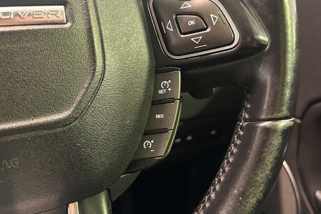 Land Rover Range Rover Evoque 2.0 TD4 SE Tech SUV 5dr Diesel Auto 4WD Euro 6 (s/s) (180 ps) 19