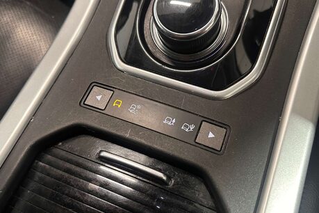 Land Rover Range Rover Evoque 2.0 TD4 SE Tech SUV 5dr Diesel Auto 4WD Euro 6 (s/s) (180 ps) 34