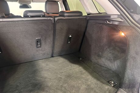 Land Rover Range Rover Evoque 2.0 TD4 SE Tech SUV 5dr Diesel Auto 4WD Euro 6 (s/s) (180 ps) 46