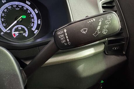 Skoda Karoq 1.5 TSI ACT SE SUV 5dr Petrol DSG Euro 6 (s/s) (150 ps) 25