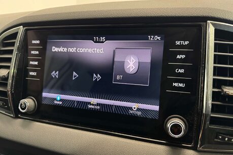 Skoda Karoq 1.5 TSI ACT SE SUV 5dr Petrol DSG Euro 6 (s/s) (150 ps) 31