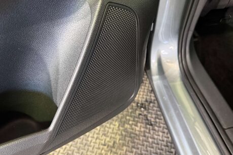 Skoda Karoq 1.5 TSI ACT SE SUV 5dr Petrol DSG Euro 6 (s/s) (150 ps) 58