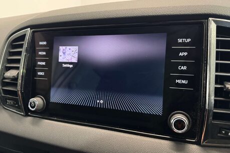 Skoda Karoq 1.5 TSI ACT SE SUV 5dr Petrol DSG Euro 6 (s/s) (150 ps) 37