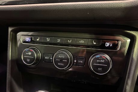 Volkswagen Tiguan 2.0 TDI BlueMotion Tech R-Line SUV 5dr Diesel DSG 4Motion Euro 6 (s/s) (150 33