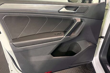 Volkswagen Tiguan 2.0 TDI BlueMotion Tech R-Line SUV 5dr Diesel DSG 4Motion Euro 6 (s/s) (150 56